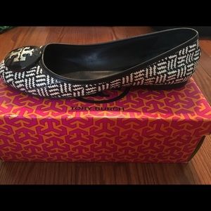 Tory Burch Reva Flats (size 10.5)